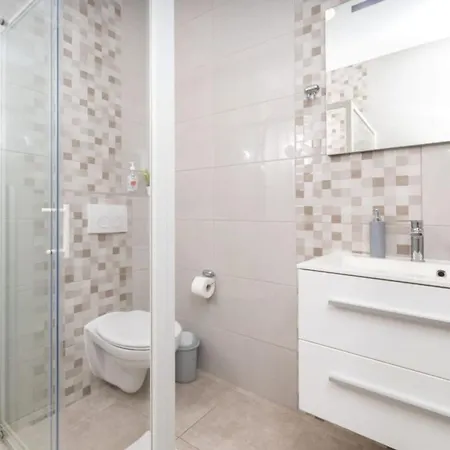 Apartament Zane *
