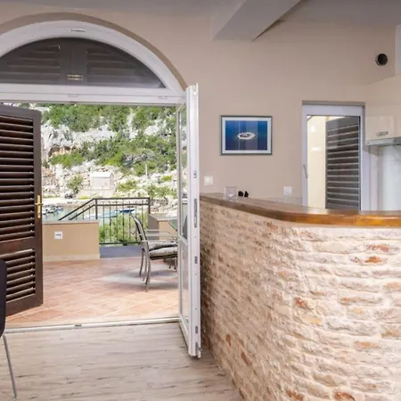 Apartament Zane *
