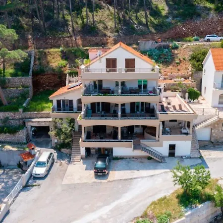 Zane Apartament Zastražišće